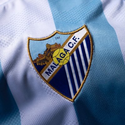 Aquí vengo a hablar del @MalagaCF ⬜️🟦⚽️ Sufridor eterno y Malaguista desde que nací,Desde la década los 80’ por La Rosaleda