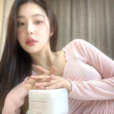 nzlyaf's profile picture. જ⁀➴ a peaceful glow, slowly but surely
