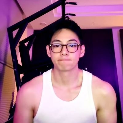 sswasss7's profile picture. ot7&ot5
moarmy🍓🍉she/her