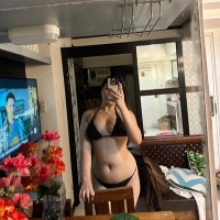 FangFang (@niireyy) 's Twitter Profile Photo