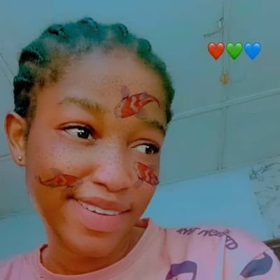 YaaNanamur's profile picture. 
