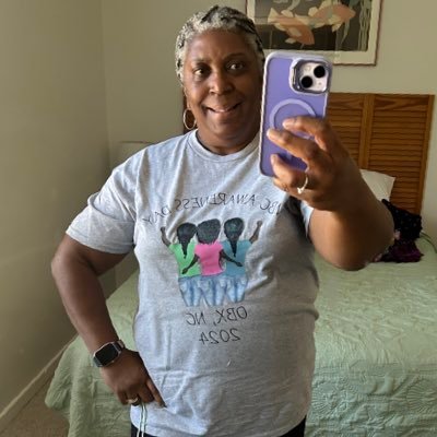 StepnyLynn's profile picture. Living with MBC almost 10 years, RN, wife , mom, MiMi, friend, dog mom, Patient Advocate, speaker,