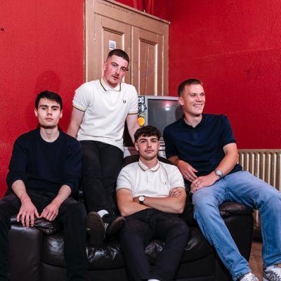 Chock full of Swagger. Indie 4-piece. “Through The Noise” Debut EP out NOW👇 Bookings: signaturevision3@gmail.com