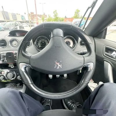 b0nes0x's profile picture. 