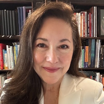 AuroraGeis's profile picture. Leadership Coach, AI Coach Consultant, Workforce Innovator, unleashing exponential potential & purpose in people & business. Disrupting the status quo.