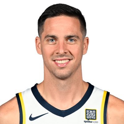 mikemanzo_11's profile picture. Dollar dog lover. Elite mid range game. Sneaky athletic.
