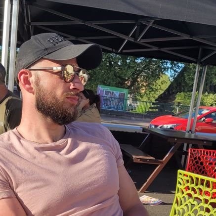 JR0WL's profile picture. I prefer my pictures in word form. Nottingham Forest fanatic & Hip-Hop connoisseur

Conductor we have a problem