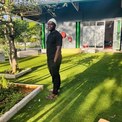 VhoNenzhelele's profile picture. 