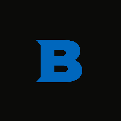 HolaBladeTech's profile picture. 