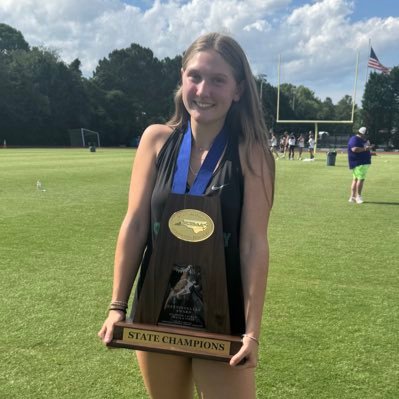 LillianYouakim's profile picture. 3.9 GPA I Charlotte Country Day School I 2027 I Bilingual (French / English) | MA Throws AAU | Thrower