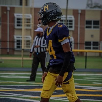 Dutchtown highschool |CO'27| Wr| jay849833@gmail.com 6094706246 bench:200 squat:355 deadlift:345 5'9 164