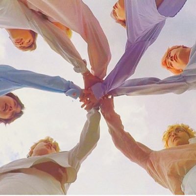 ✰⟭⟬ BTS✰| ✵⟬⟭ARMY✵ | • ★ ⒷⓉⓈ ²⁰²⁵ ★ • | ⟭⟬E ARE B⟬⟭CK | 💜⁷ | epiphany ᴬᴿᴹʸ | ♡ ♡ 엄마 ♡ ♡ ♡ | #BTSScientists | 🏳️⚧️parent