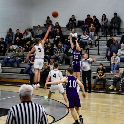 tyrardin's profile picture. Nodaway Valley HS 2027 (IA) | PG/SG | #22 | Conference Sophomore Of The Year | 3.8 GPA | Multi Sport Athlete | 6”0 150lbs | rardinty987@gmail.com | 641-221-0941