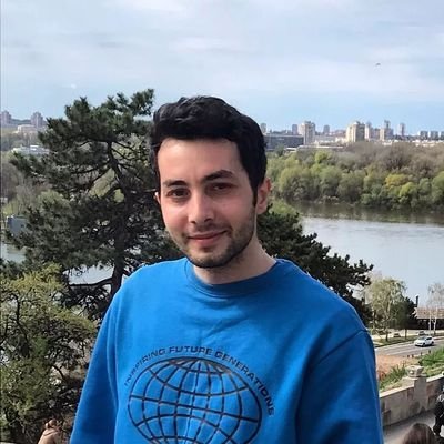 ylmzrslnn's profile picture. 