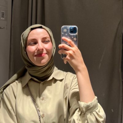 medyildiz's profile picture. tam zamanli pogaca profu yari zamanli hemsire https://t.co/srEbxdSOfq