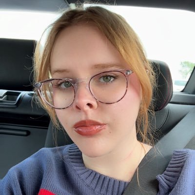 emily_meun59409's profile picture. hi. i love books, music, and cinema. it's my dream to go to Japan one day. i collect records. that's all.