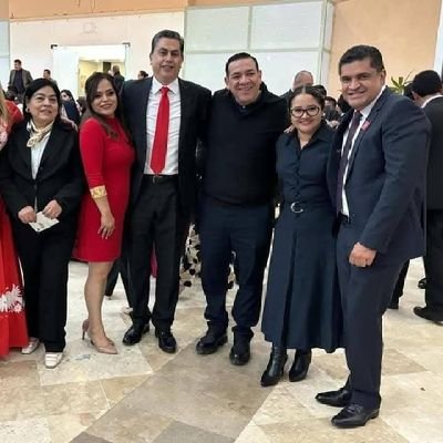 Hidalguense orgulloso de mis raíces. Luchare incansablemente por las familias de mi querido Hgo. #DejandoHuella con Garra y Pasión por la Región.