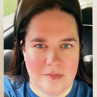 Wife to an AWESOME husband. 👩❤️👨 Mom to 3 AMAZING humans. 👩🏻👦🏻👦🏼 Mississippi girl (#KCMO has a piece of my ♥️) OR nurse. 😷 Hug expert. 🤗