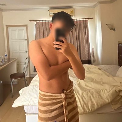 ชื่อเจมส์ 🍑ติดต่องาน ✉️ IG : https://t.co/AxLCREYrYb (ไม่ยุ่งเรื่องส่วนตัว) On Prep แอคล็อค ทักได้เลย