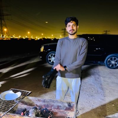 GuyinUptown's profile picture. user is bout to die