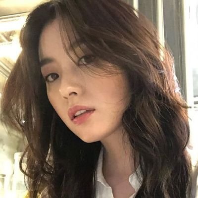 atwenlay's profile picture. well, I'm hot blooded, check it and see...