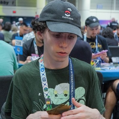 Just a tired teenager trying to become a well known Pokémon Player. 198/—- Proud Member of https://t.co/p7FSfOFSWh