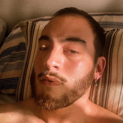 lucioantezana_'s profile picture. Químico. Ingeniería en Sistemas-UTN FRBA. Docente. Mi alma por una milanesa.