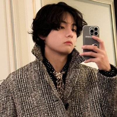 ㅤㅤ𝘀to 𝗽꯭en̷꯭sa꯭nd꯭o a te, ⚖️
𔘁̶ ͘ 𝕾 . 𝗰꯭𝗼𝘀꯭𝗮 dire
