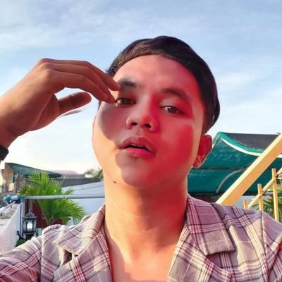 Sag ♐️ | Solo Traveller 48/81 Provinces Visited | Free Diving and Archery ___
Thalassophile 🏝🌊
Communications & Language Trainer
ENFP-A
Frustrated-writer 🤍