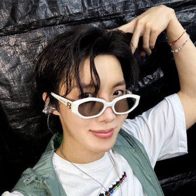 For – ❝ @BTS_twt & @TXT_members ❞ 🌷
❛ moarmy ❜ !
💜아포방포💜
|| Fan account ||