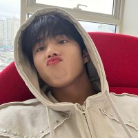 raio ✶ (@wheeejn) 's Twitter Profile Photo