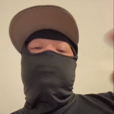 Chino002233's profile picture. 