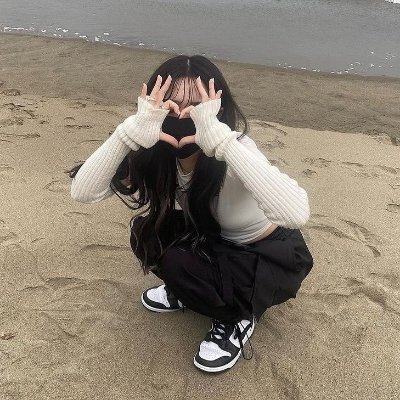 本アカ 🎀 ➡ https://t.co/waeEWTrOmB? MitsueShin94965