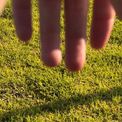 my aura gets verified by freaks and family / 22 / 🍑 / RL Average