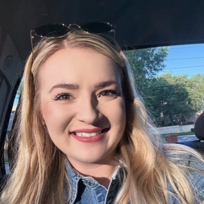 smilejordiexx's profile picture. Obsessed with MGK 🤘🏻🎸 EST XX LIBRA/EMPATH