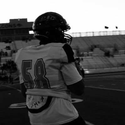 Class of 29| OL/DL 6’2 240| Platte County High School| KCMO| GPA: 3.6| 3 Sport Athlete🏈🏀🏃| 816-286-7039| jaydenhorn913@icloud.com