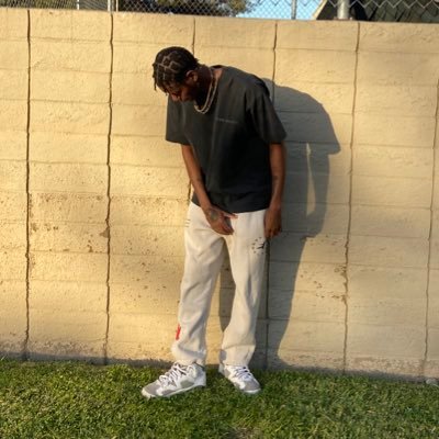 Izzythedonn's profile picture. i won’t brb