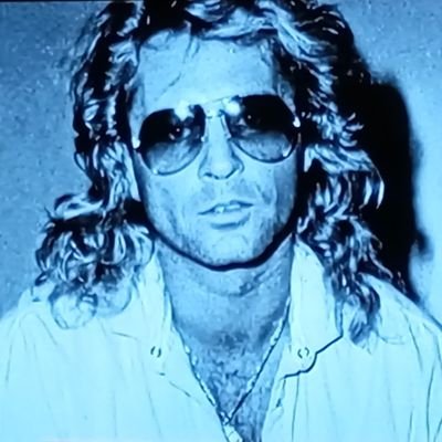 NordicWulf69's profile picture. 😜 SATIREACCOUNT 👉GEHT KACKEN! 🍻 LINKSGRÜN=🤮😵‍💫💩! ICH SO 4U: UNVAXXED 🖕 UNTESTED 🖕 UNMASKED🖕 UNBREAKABLE 😎🍻😜! 😸 NATURAL BORN KATZENFLÜSTERER 😺😸😻