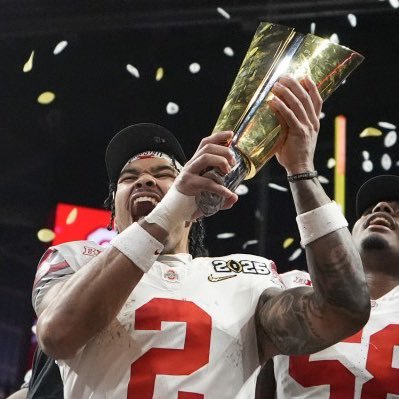 DOM1NAT3x's profile picture. 