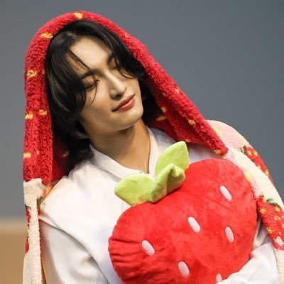 。⋆₊⊹♡ 𝘣𝘦𝘳𝘳𝘺 𝘴𝘸𝘦𝘦𝘵, 𝘣𝘦𝘳𝘳𝘺 𝘴𝘢𝘴𝘴𝘺 ♡⊹₊⋆。 ⋆ infamous ao3 user NoiceAndSassy ⋆ token bisexual ⋆ 1997 ⋆ mdni ⋆ ⸜(。˃ ᵕ ˂ )⸝ i ❤️ my puppies