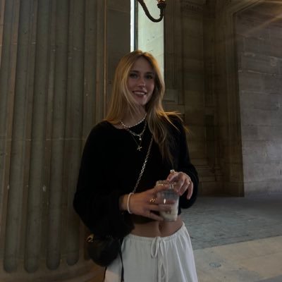 maddierundquist's profile picture. 