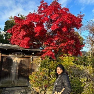 azrandhr's profile picture. 