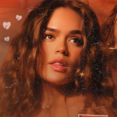 KarolGChartData's profile picture. Bienvenido a tu Sitio de información MÁS actualizado, sobre la cantante colombiana KarolG, Activa la campanita y síguenos! 🇨🇴🧡