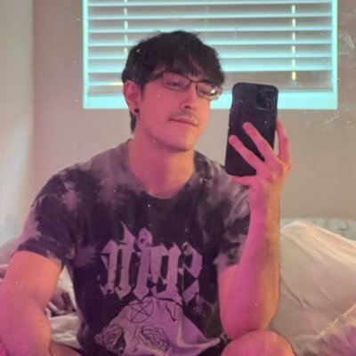 cuckashi_'s profile picture. Falling on my face and getting up again. MBTL:Roa, FFXIV: Jin Mugetsu, DRK on Hyperion | #hxh | optcg enjoyer