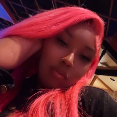 LOverGIrL follow the back up ‼️ kishakishaaa