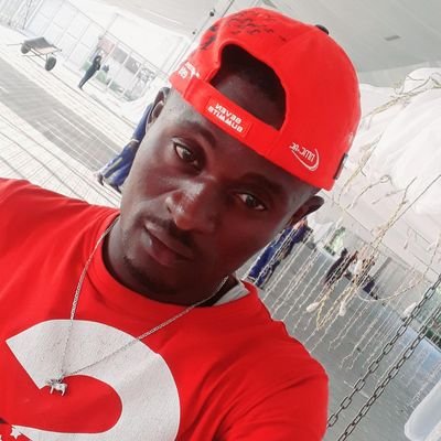 Julius96958287's profile picture. 