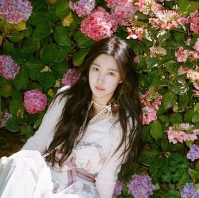 Miamimochyy24's profile picture. princess❄️prince