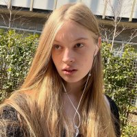Vivian Jenna (@vivian2x_) 's Twitter Profile