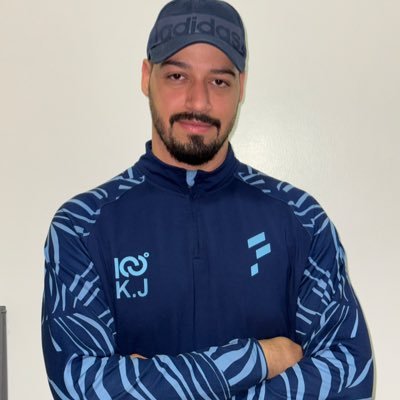 خريج تربيه بدنيه ( باكالوريوس ) ⚽️،حاصل على رخصه تدريب كرة القدم (C)