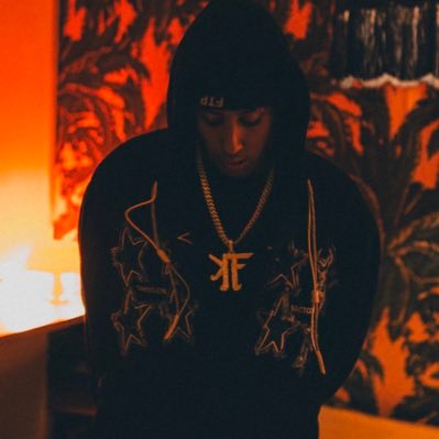 krisfloydpr's profile picture. 